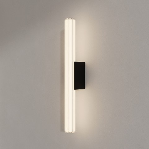 Light Prestige Kinkiet Linea 61 cm czarny LED CCT