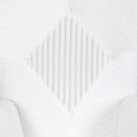 Fotel uszak Helsinki biały patchwork
